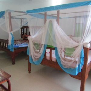 Deluxe Zimmer mit Kingsize-Bett